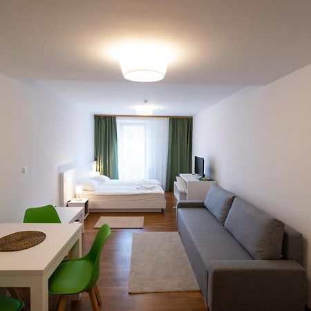 Merkur Apartments - Self Check-In Меркуря-Чук Экстерьер фото