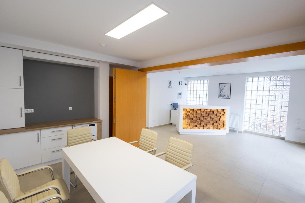 Merkur Apartments - Self Check-In Меркуря-Чук Экстерьер фото